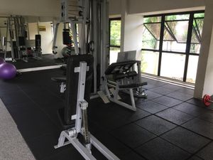 Image 19 - 25682